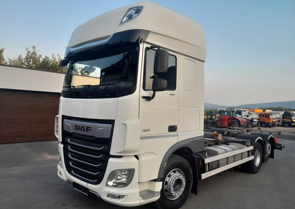 DAF XF 106 450 / BDF RETARDER - Camión chasis: foto 5 DAF XF 106 450 / BDF RETARDER - Camión chasis: foto 5