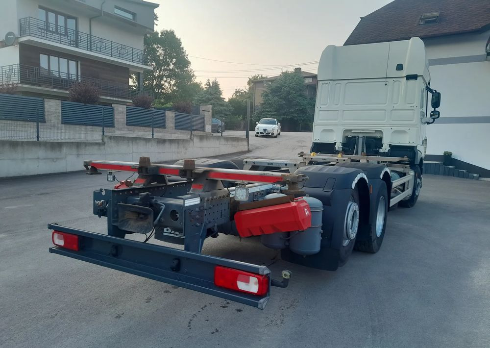 DAF XF 106 450 / BDF RETARDER - Camión chasis: foto 2 DAF XF 106 450 / BDF RETARDER - Camión chasis: foto 2