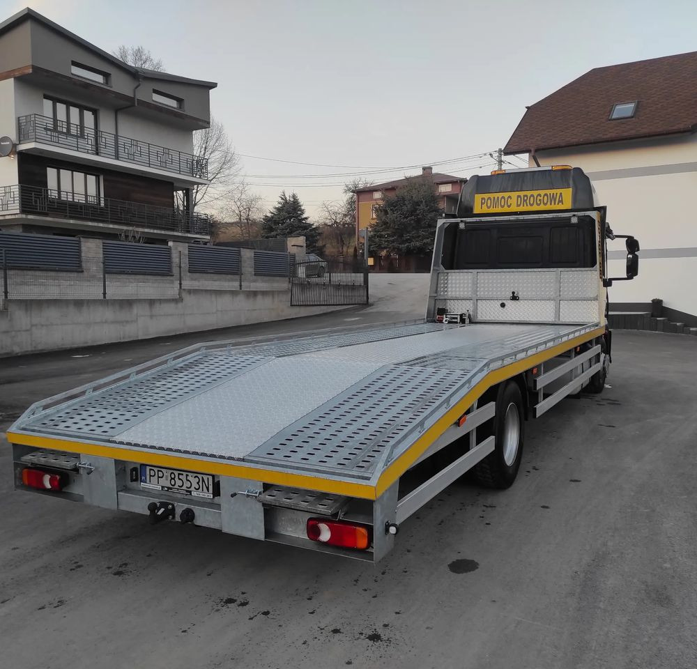 Iveco EUROCARGO / DMC 16T / LAWETA/ POMOC DROGOWA - Grua de remolque autos: foto 2 Iveco EUROCARGO / DMC 16T / LAWETA/ POMOC DROGOWA - Grua de remolque autos: foto 2
