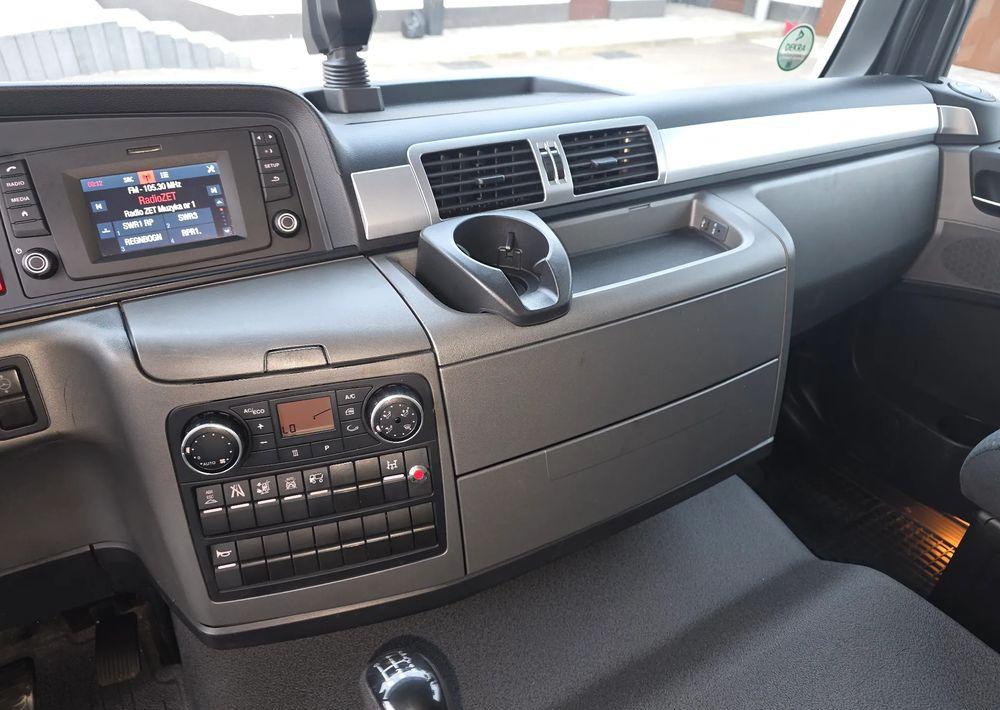 MAN TGM 12.290 - Camión multibasculante: foto 5 MAN TGM 12.290 - Camión multibasculante: foto 5