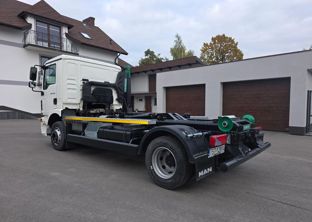 MAN TGM 12.290 - Camión multibasculante: foto 4 MAN TGM 12.290 - Camión multibasculante: foto 4