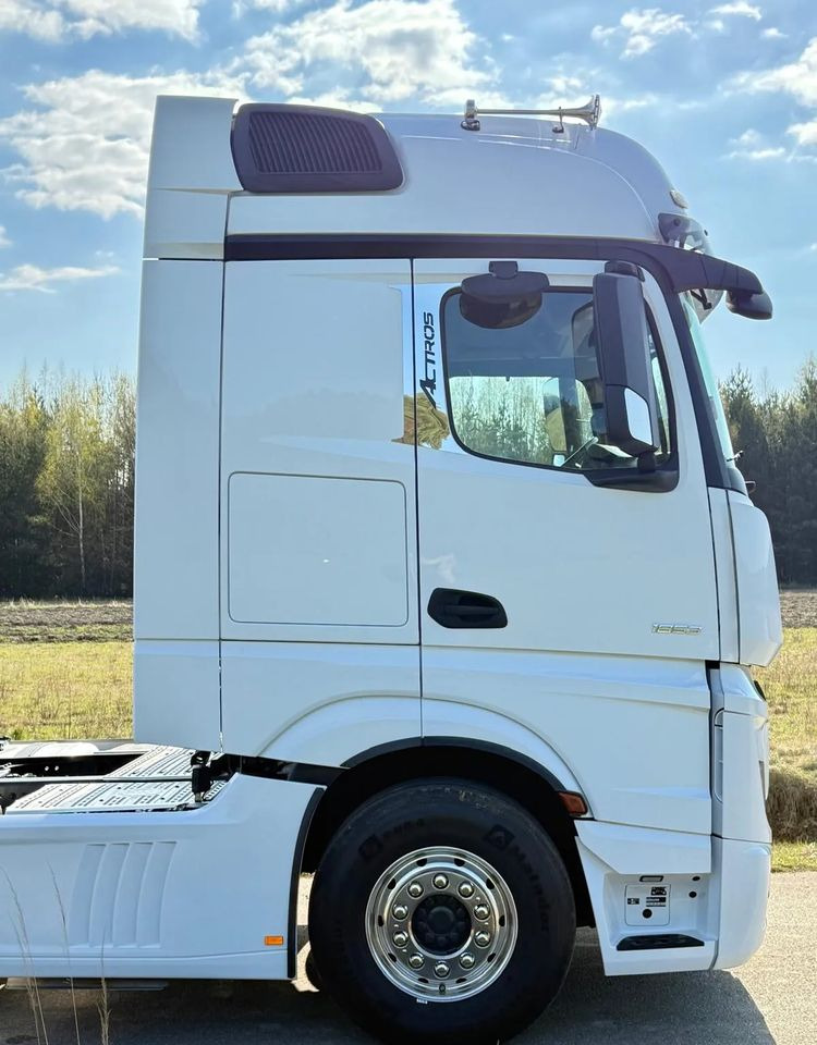 Mercedes-Benz ACTROS 1853/1845/E6/BIG SPACE/STANDARD/2019/ALUSY/NISKI PRZEBIEG/ - Cabeza tractora: foto 5 Mercedes-Benz ACTROS 1853/1845/E6/BIG SPACE/STANDARD/2019/ALUSY/NISKI PRZEBIEG/ - Cabeza tractora: foto 5