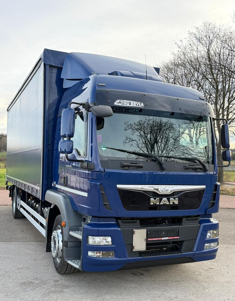 MAN TGM 18.340 / FIRANKA / SPROWADZONY / 9100 ŁADOWNOŚĆ / 18 PALET / E6 / WINDA / - Camión lona: foto 3 MAN TGM 18.340 / FIRANKA / SPROWADZONY / 9100 ŁADOWNOŚĆ / 18 PALET / E6 / WINDA / - Camión lona: foto 3
