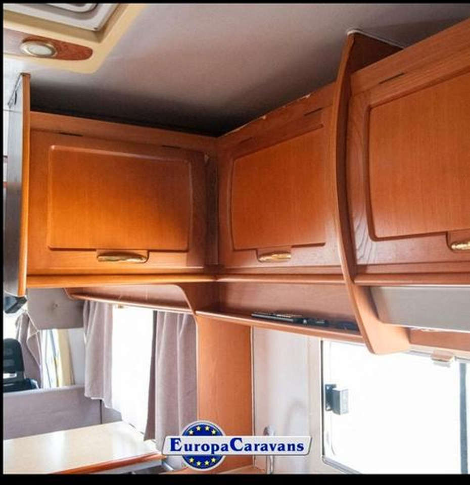 Elnagh doral 115 - Autocaravana capuchina: foto 5 Elnagh doral 115 - Autocaravana capuchina: foto 5