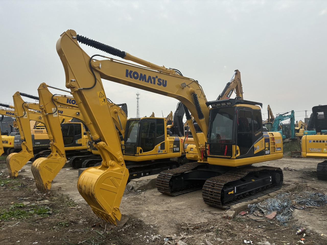KOMATSU PC160 - Excavadora de cadenas: foto 4 KOMATSU PC160 - Excavadora de cadenas: foto 4