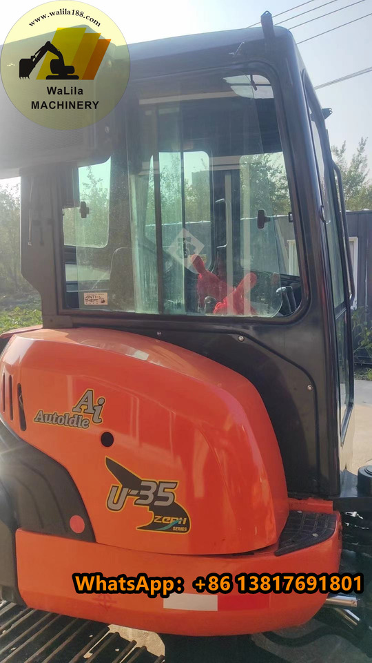 Miniexcavadora KUBOTA U35: foto 7