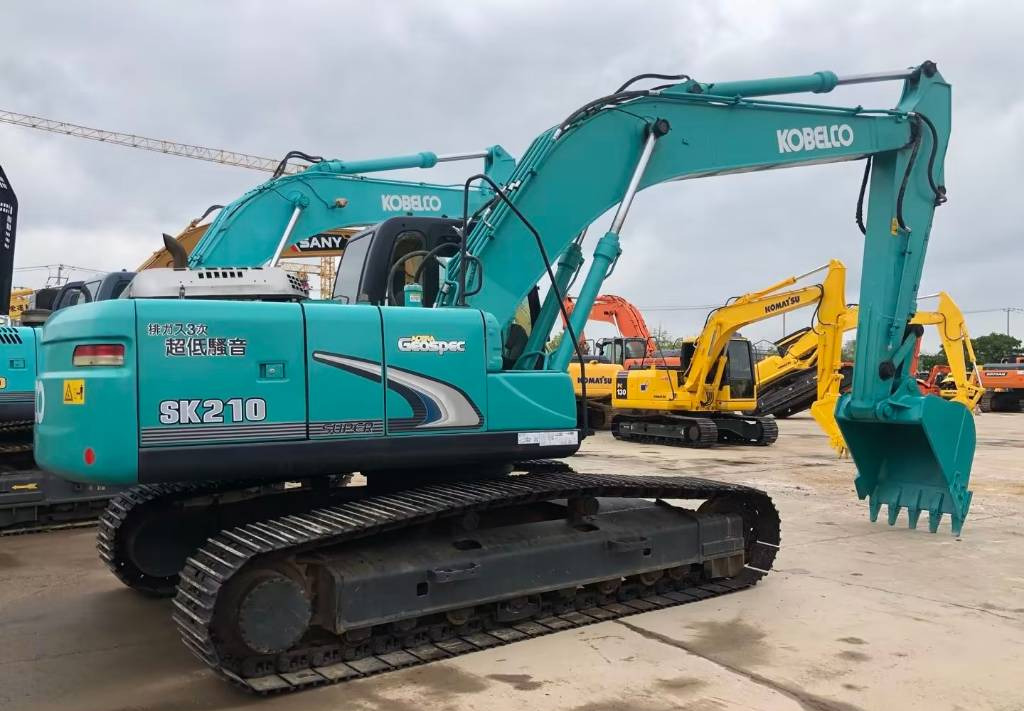 Kobelco SK 210-8 - Excavadora de cadenas: foto 1 Kobelco SK 210-8 - Excavadora de cadenas: foto 1