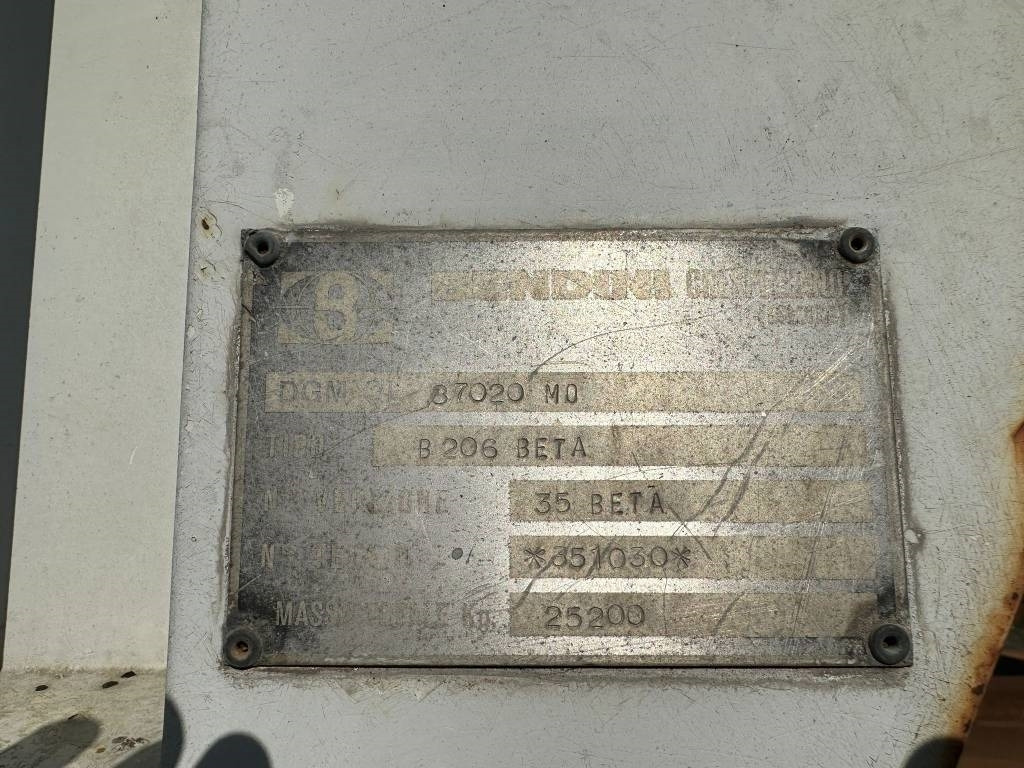 Bendini B206 Beta FOR PARTS - Grúa sobre orugas: foto 4 Bendini B206 Beta FOR PARTS - Grúa sobre orugas: foto 4