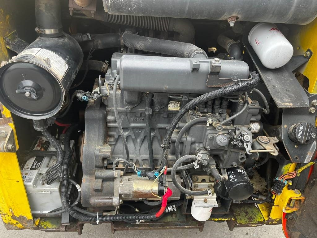 Minicargadora de cadenas Bobcat T 190: foto 8