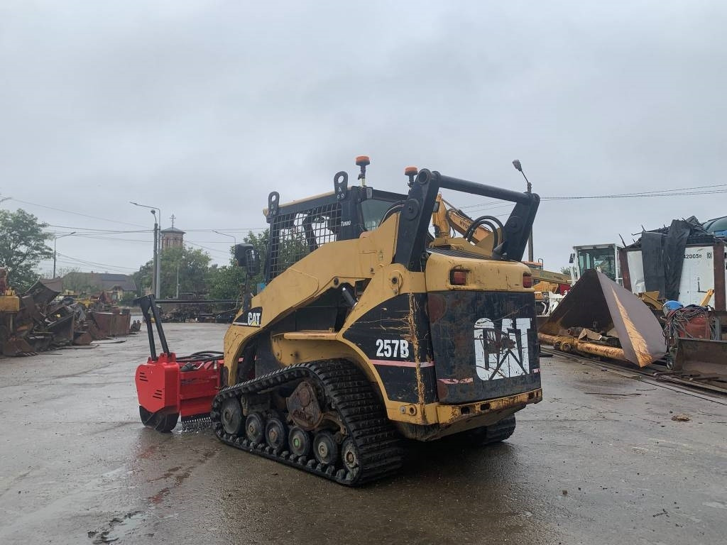 CAT 257 B - Minicargadora: foto 4 CAT 257 B - Minicargadora: foto 4