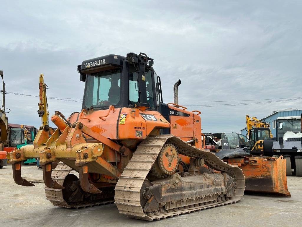CAT D 6 N LGP - Bulldozer: foto 4 CAT D 6 N LGP - Bulldozer: foto 4