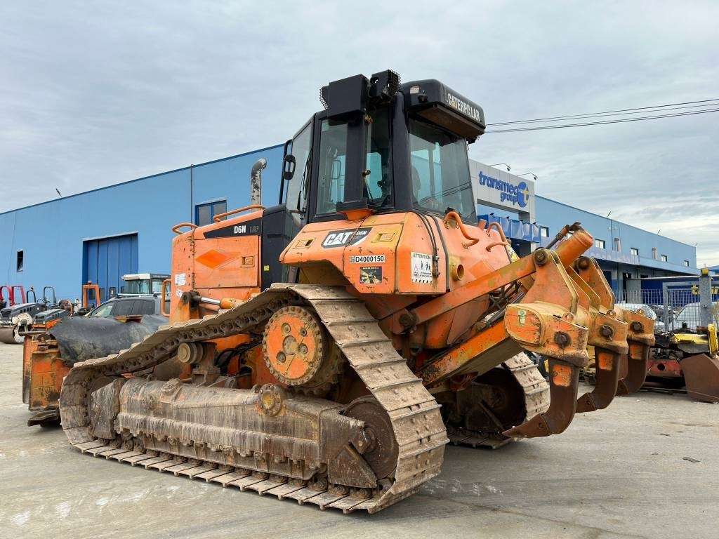 Bulldozer CAT D 6 N LGP: foto 9