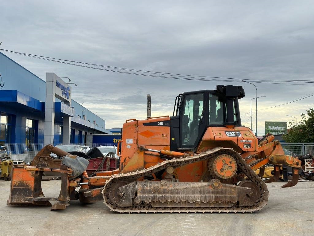Bulldozer CAT D 6 N LGP: foto 8