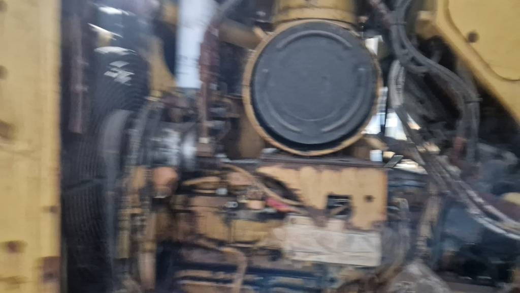 CAT D5 FOR PARTS  - Bulldozer: foto 5 CAT D5 FOR PARTS  - Bulldozer: foto 5