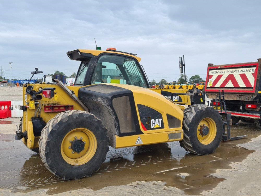 CAT TH 408 D - Manipulador telescópico: foto 2 CAT TH 408 D - Manipulador telescópico: foto 2