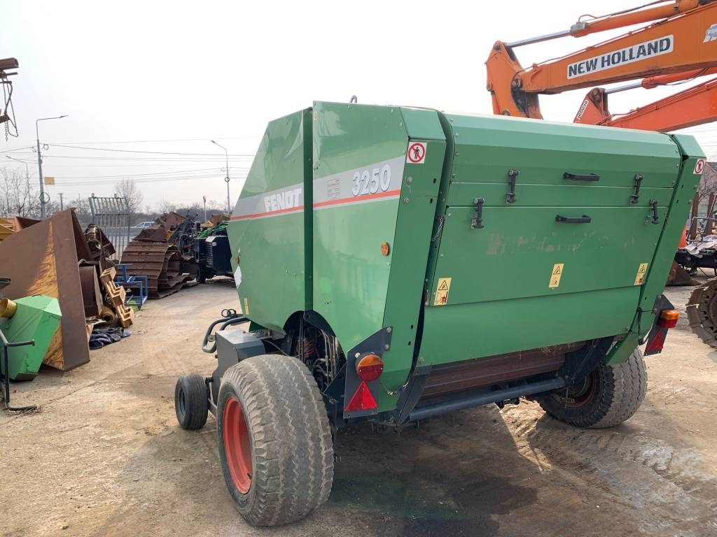 Fendt 3250 - Rotoempacadora: foto 5 Fendt 3250 - Rotoempacadora: foto 5