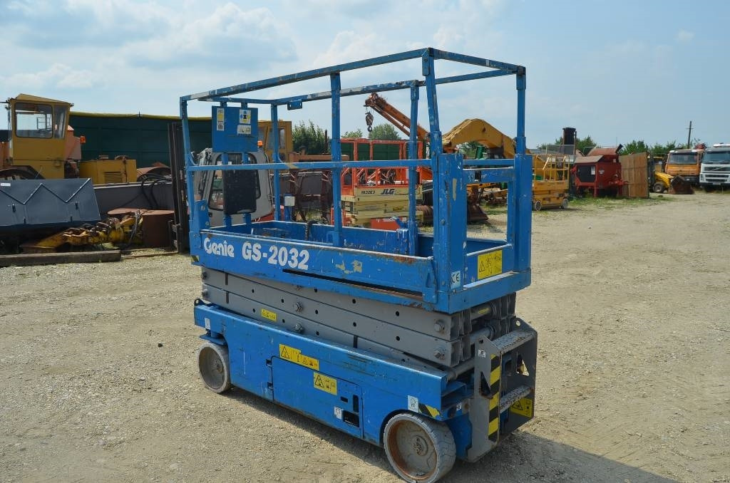 Genie GS 2032 - Plataforma de tijeras: foto 2 Genie GS 2032 - Plataforma de tijeras: foto 2