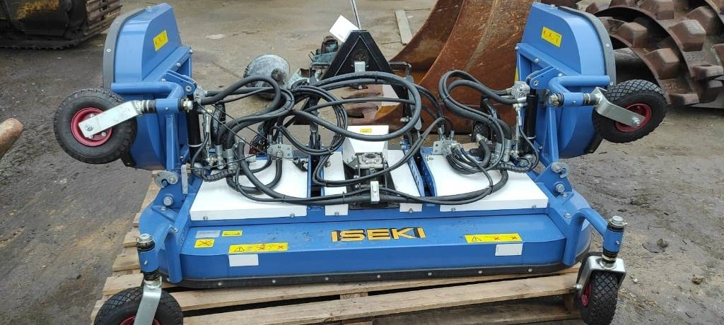 Iseki THM 3000B - Segadora: foto 1 Iseki THM 3000B - Segadora: foto 1
