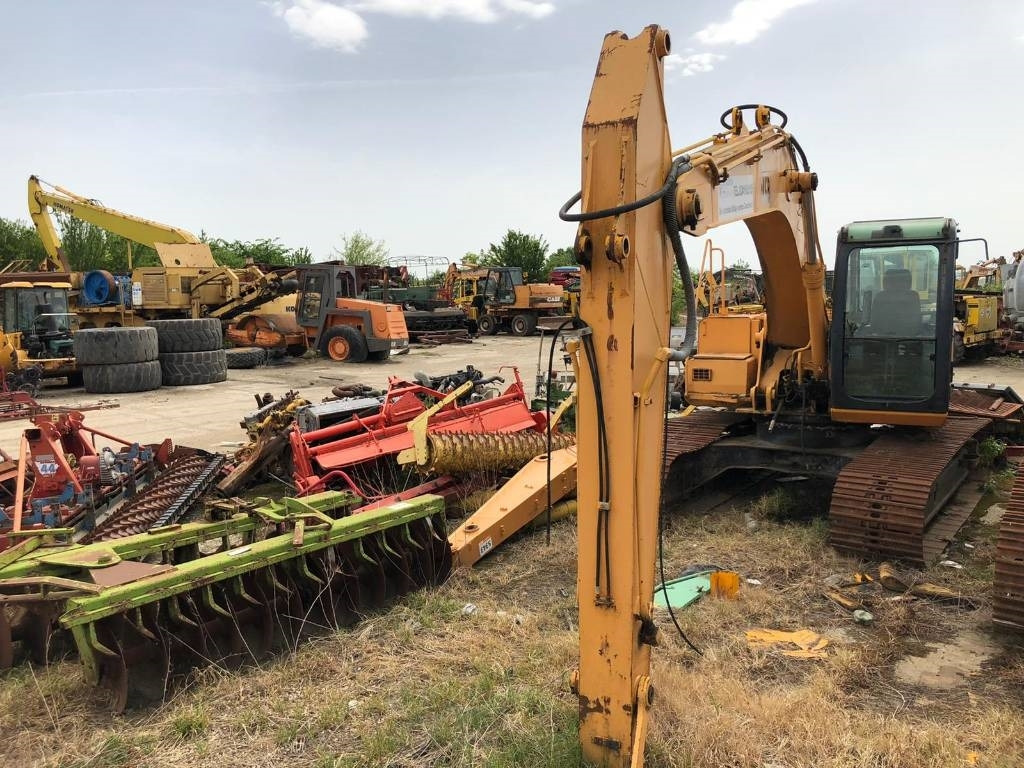 JCB JS 103 FOR PARTS - Excavadora de cadenas: foto 3 JCB JS 103 FOR PARTS - Excavadora de cadenas: foto 3