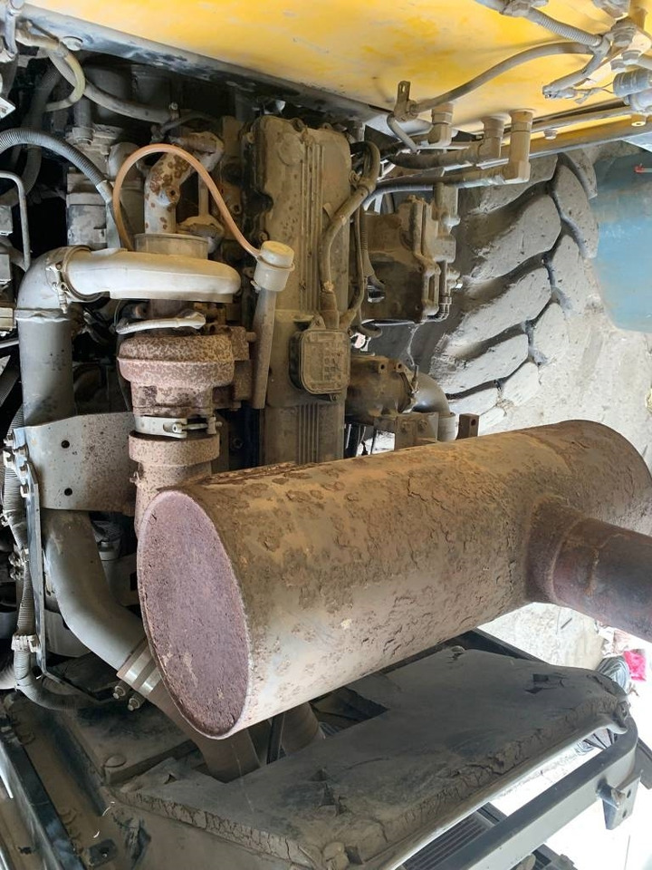 Komatsu WA 430-6 ENGINE PROBLEMS - Cargadora de ruedas: foto 5 Komatsu WA 430-6 ENGINE PROBLEMS - Cargadora de ruedas: foto 5