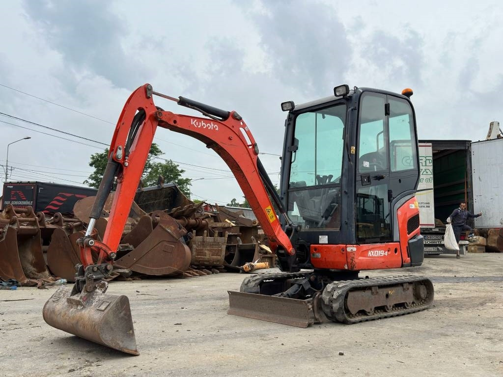 Kubota KX 019-4 - Miniexcavadora: foto 4 Kubota KX 019-4 - Miniexcavadora: foto 4
