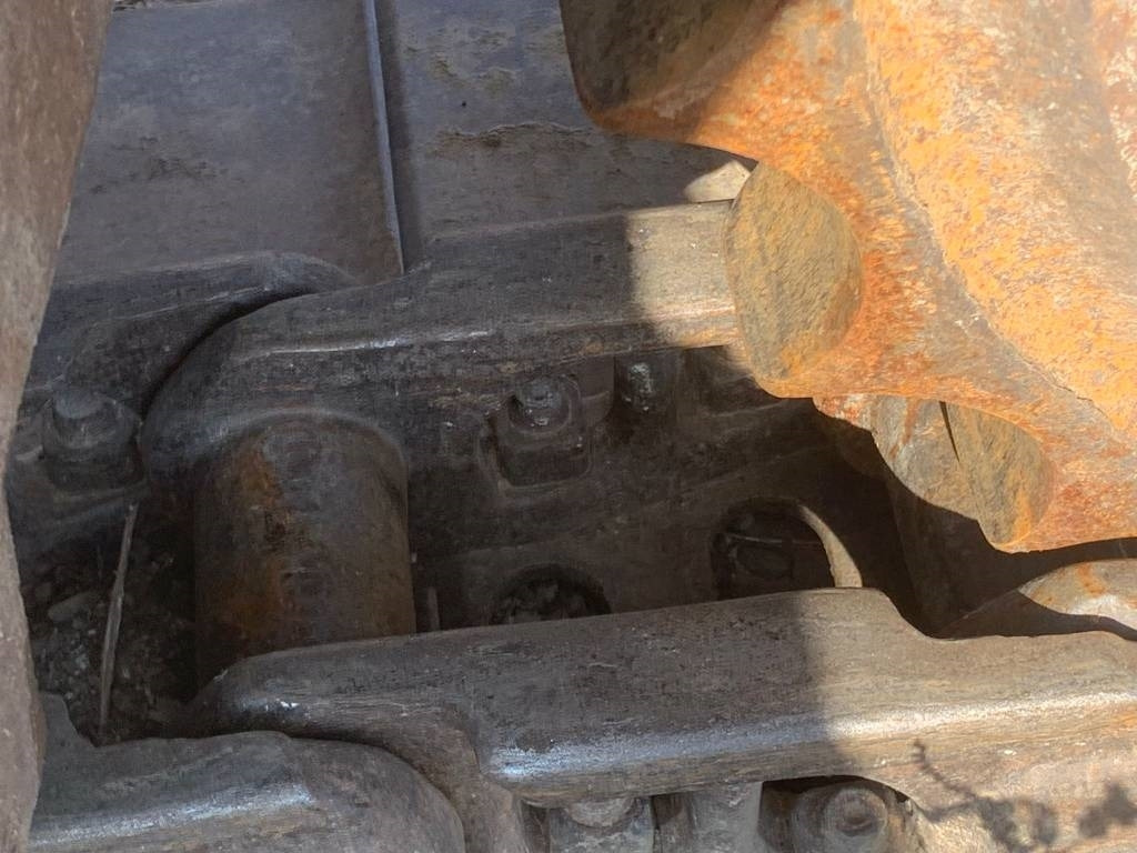 Excavadora de cadenas Liebherr R 914 B HD S L: foto 9