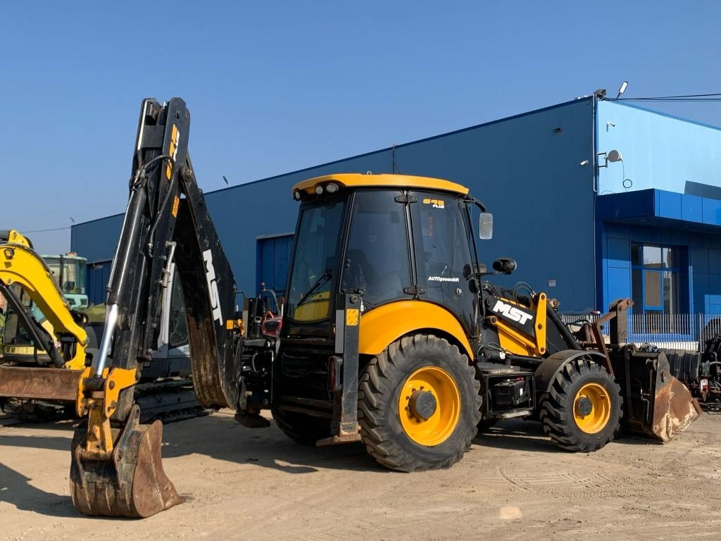 MST 642 Plus - Retroexcavadora: foto 3 MST 642 Plus - Retroexcavadora: foto 3