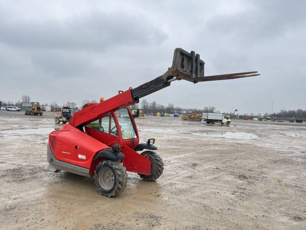 Manitou SLT 415 EB - Manipulador telescópico: foto 4 Manitou SLT 415 EB - Manipulador telescópico: foto 4