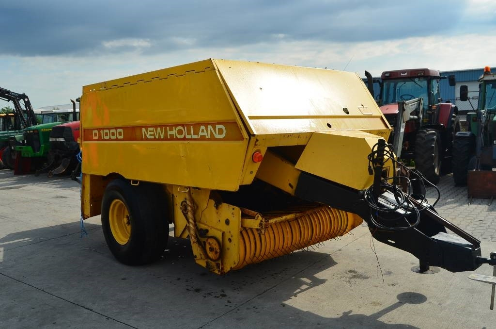 New Holland D1000 - Empacadora de pacas cuadradas: foto 4 New Holland D1000 - Empacadora de pacas cuadradas: foto 4