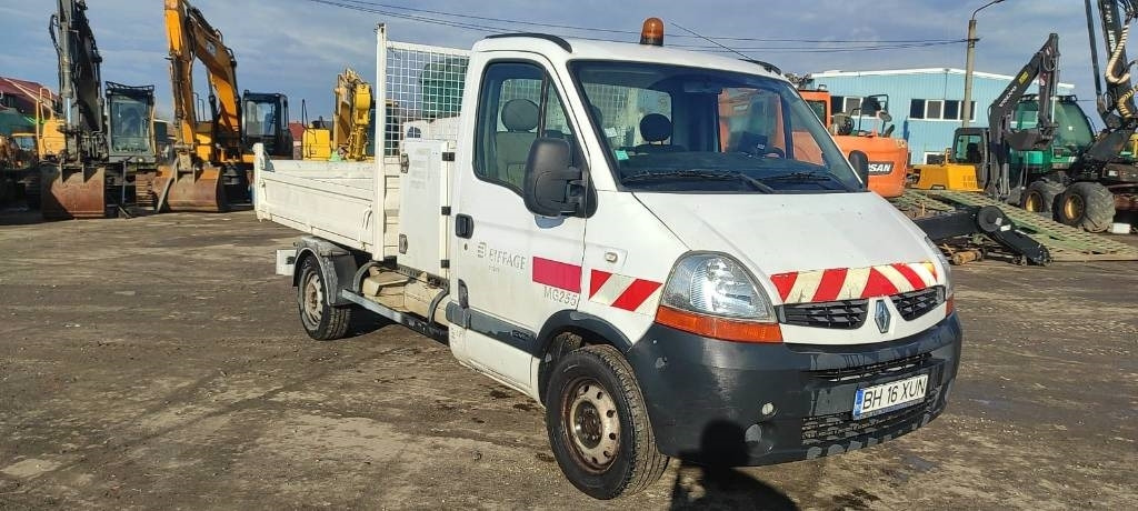Renault Master 120 - Camión volquete: foto 1 Renault Master 120 - Camión volquete: foto 1
