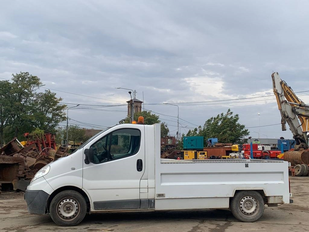 Renault Trafic - Furgón: foto 2 Renault Trafic - Furgón: foto 2