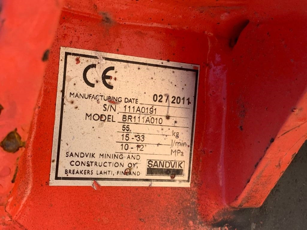 Sandvik BR111A010 - Martillo hidráulico para Maquinaria de construcción: foto 4 Sandvik BR111A010 - Martillo hidráulico para Maquinaria de construcción: foto 4