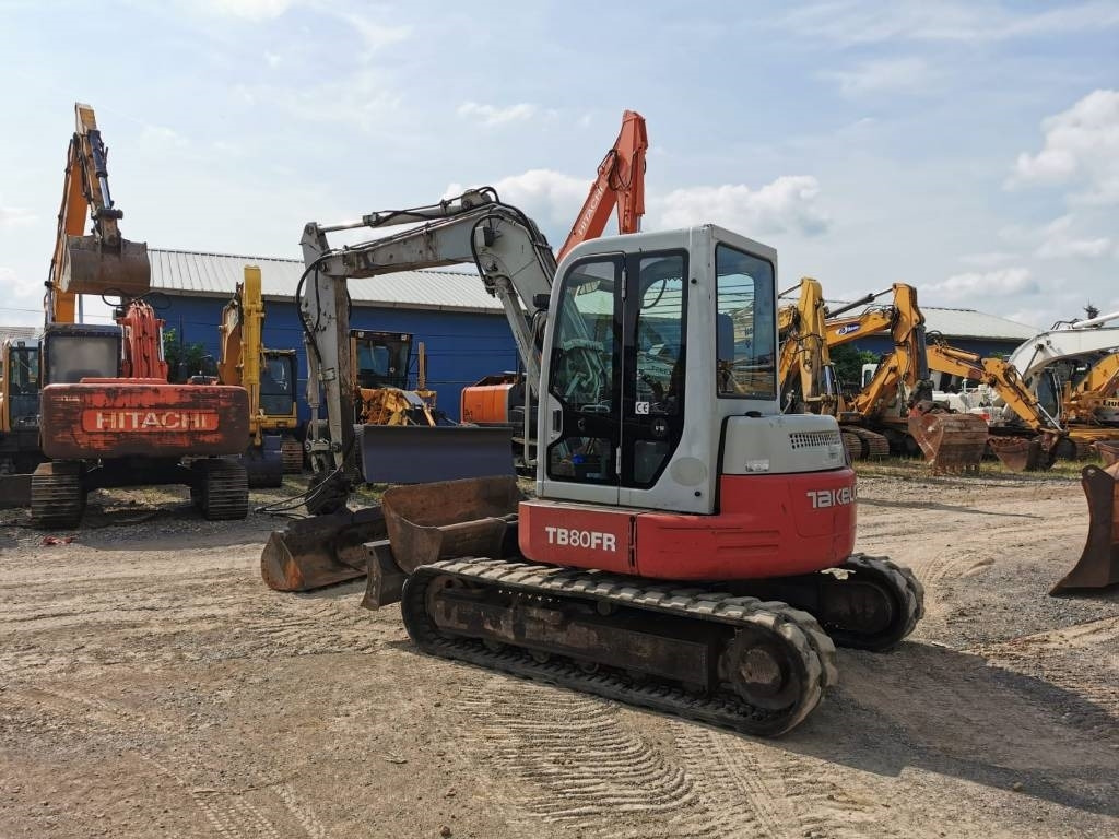 Takeuchi TB80FR - Miniexcavadora: foto 3 Takeuchi TB80FR - Miniexcavadora: foto 3