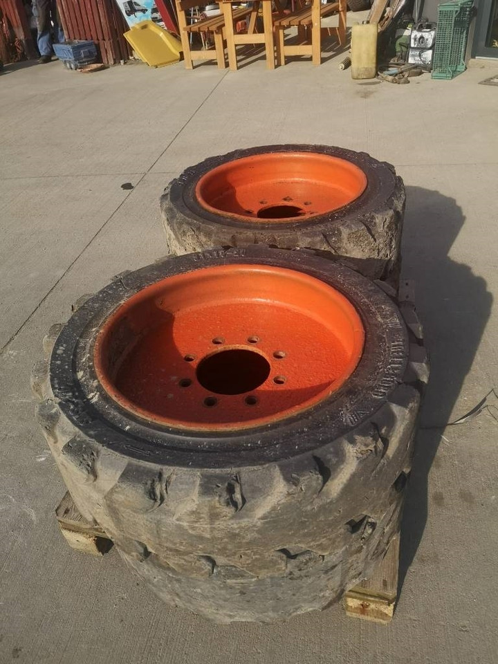 Trelleborg 31x10-20 - Neumático para Maquinaria de construcción: foto 2 Trelleborg 31x10-20 - Neumático para Maquinaria de construcción: foto 2