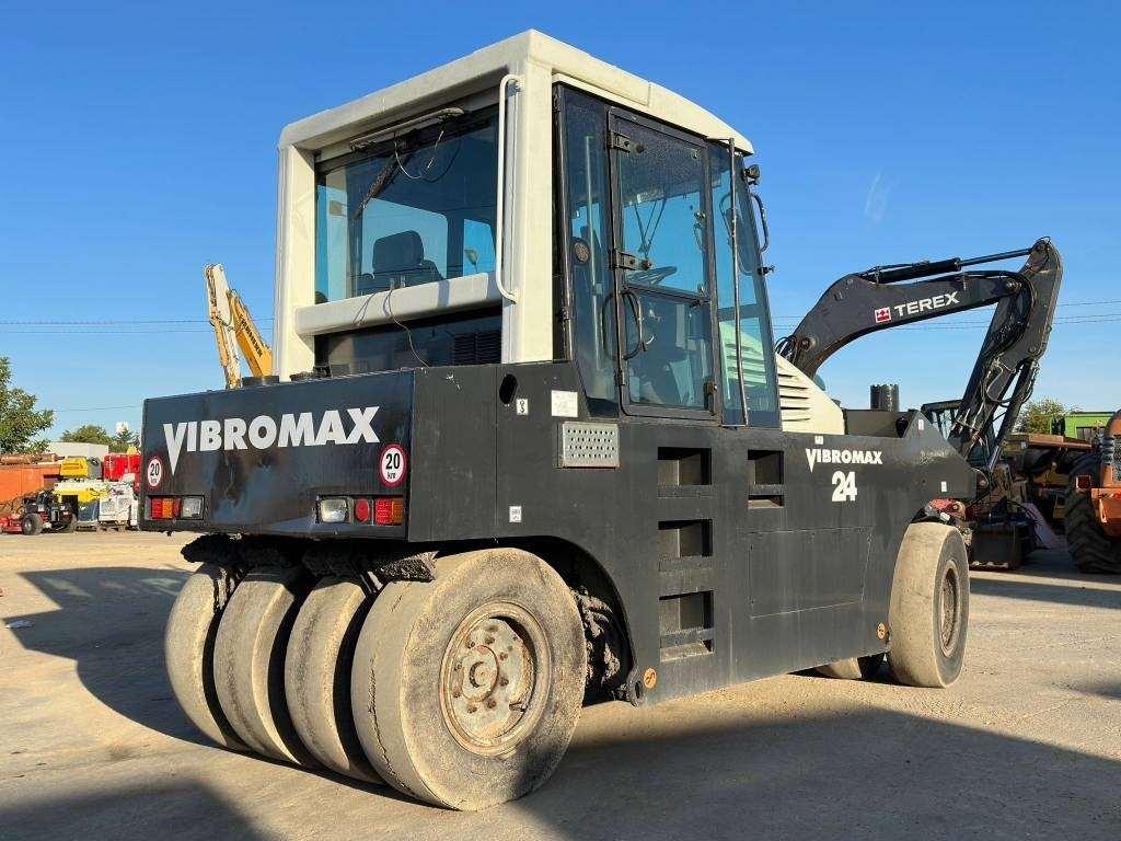 Vibromax W2400 - Rodillo de neumáticos: foto 3 Vibromax W2400 - Rodillo de neumáticos: foto 3