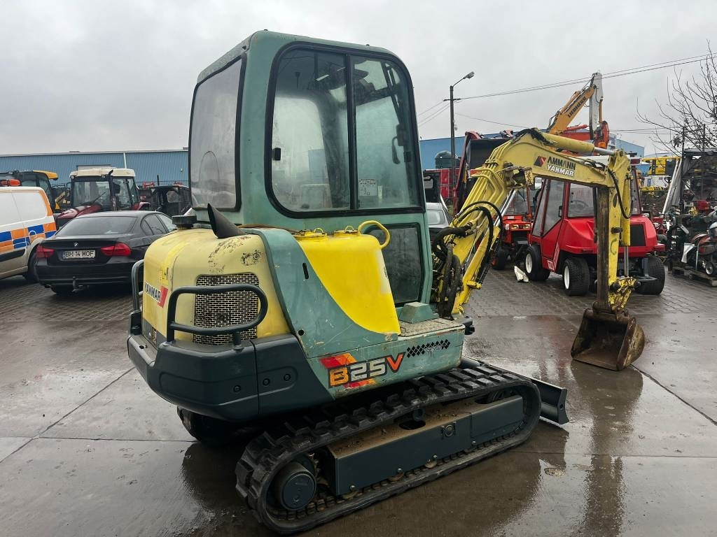 Yanmar B 25 V - Miniexcavadora: foto 3 Yanmar B 25 V - Miniexcavadora: foto 3