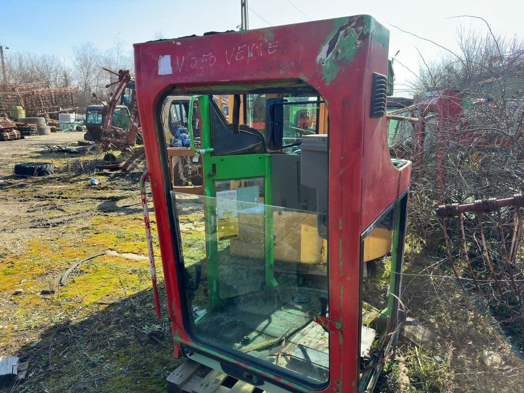 Yanmar VIO 30,35,50,57 CABIN - Cabina para Maquinaria de construcción: foto 1 Yanmar VIO 30,35,50,57 CABIN - Cabina para Maquinaria de construcción: foto 1
