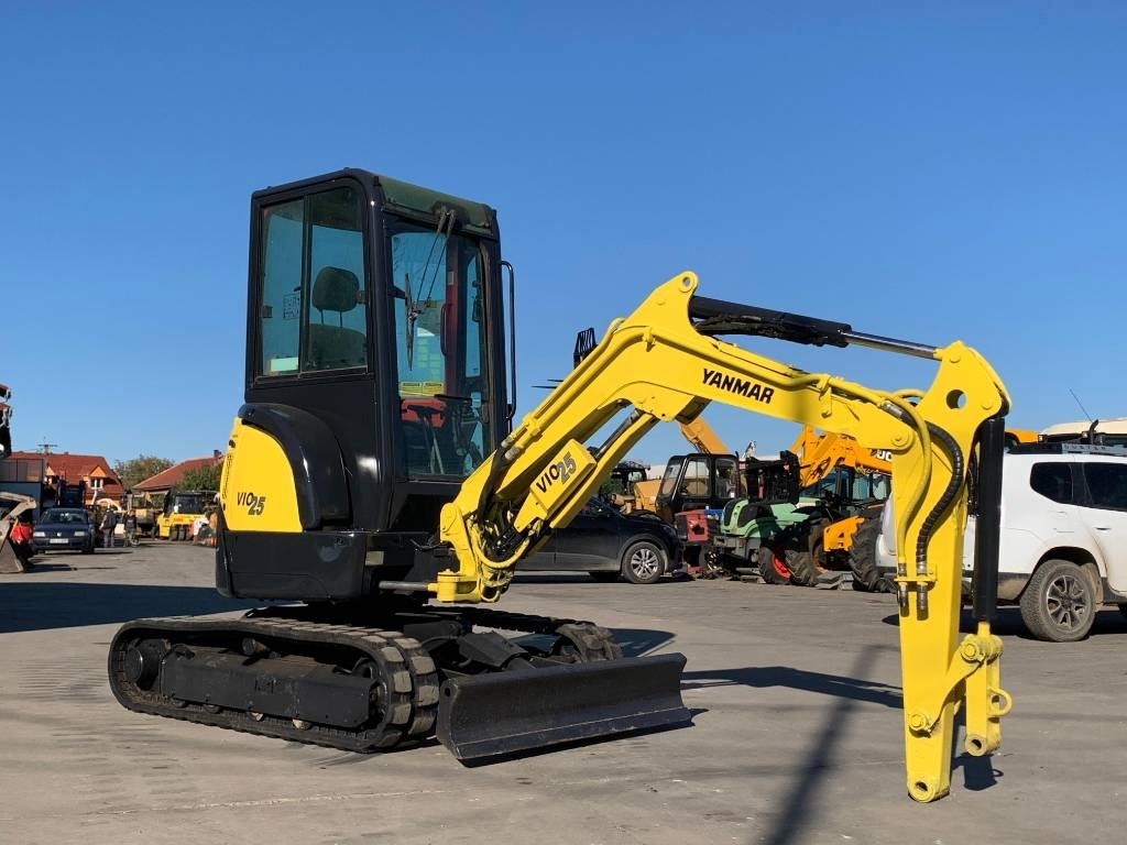 Yanmar Vio 25-4 - Miniexcavadora: foto 1 Yanmar Vio 25-4 - Miniexcavadora: foto 1