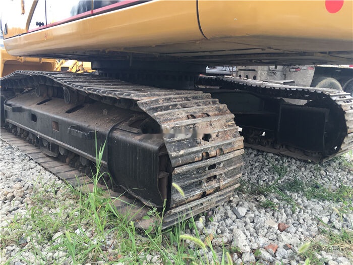 Excavadora de cadenas Caterpillar 325D: foto 8