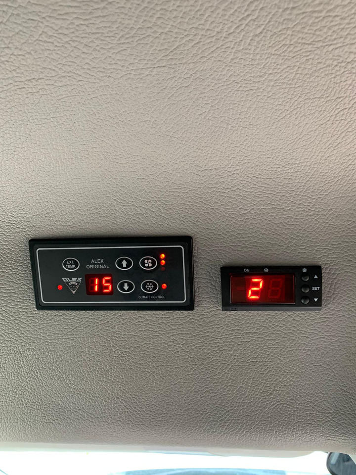 Autocar Iveco Daily- 21 Miejsc: foto 17