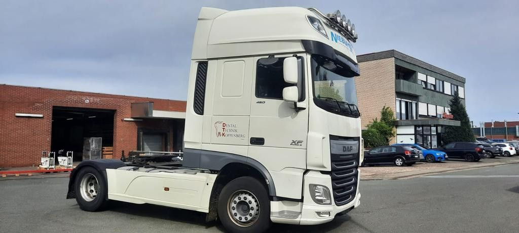 DAF XF 106/460 SSC Vollausstattung - Cabeza tractora: foto 2 DAF XF 106/460 SSC Vollausstattung - Cabeza tractora: foto 2
