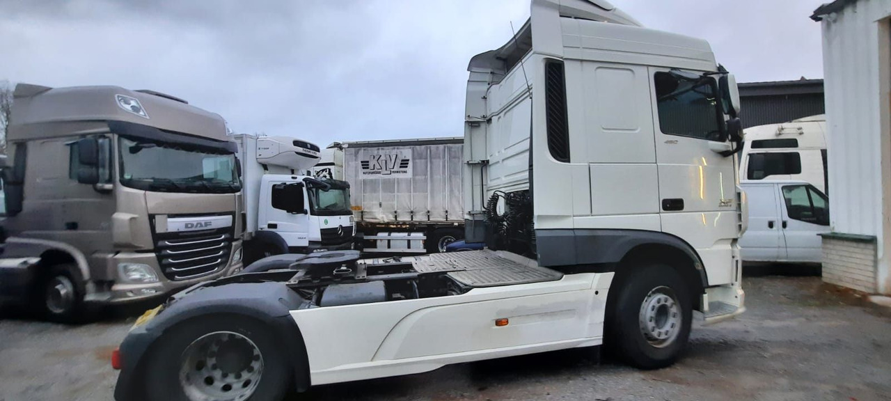 DAF XF106- 460 Space Cap Vollaustt.Top Top Zus - Cabeza tractora: foto 5 DAF XF106- 460 Space Cap Vollaustt.Top Top Zus - Cabeza tractora: foto 5