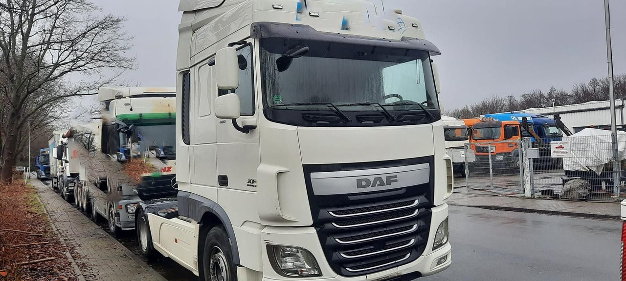 DAF XF106-460FT SZM Spoiler - Cabeza tractora: foto 1 DAF XF106-460FT SZM Spoiler - Cabeza tractora: foto 1