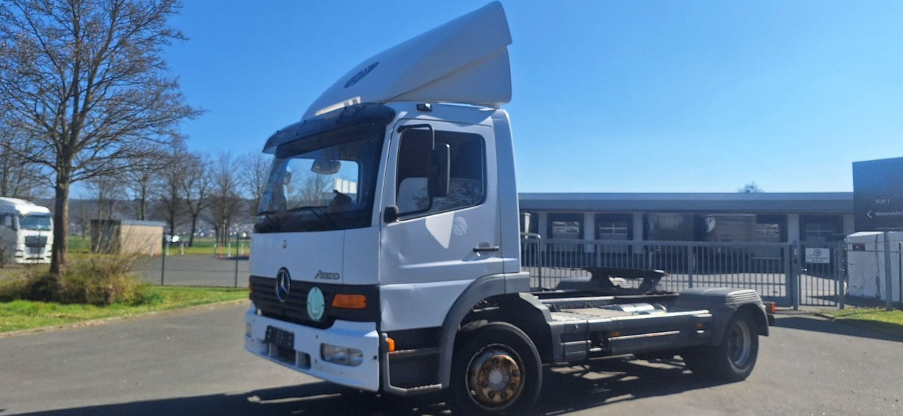 Mercedes-Benz 1328 SZM Atego - Cabeza tractora: foto 2 Mercedes-Benz 1328 SZM Atego - Cabeza tractora: foto 2