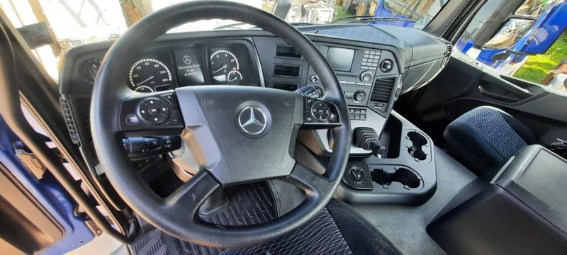 Mercedes-Benz 2043 Arocs 4x4 - Cabeza tractora: foto 3 Mercedes-Benz 2043 Arocs 4x4 - Cabeza tractora: foto 3