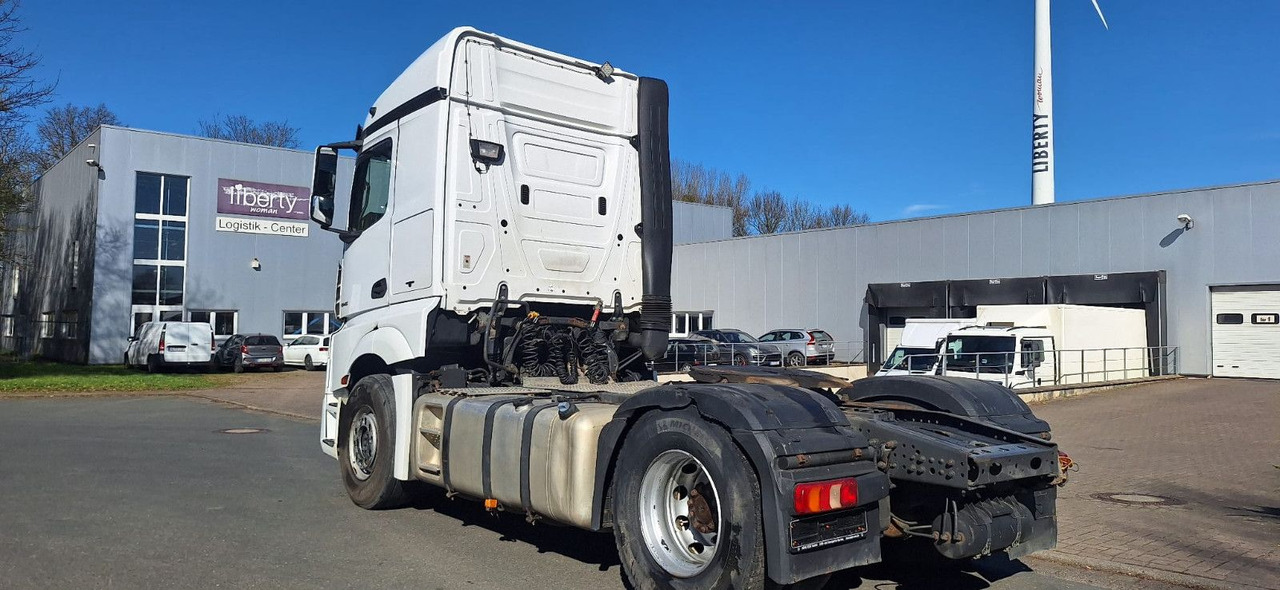 Mercedes-Benz Actros 4 2-Achser BM 1845 4x2 SZM - Cabeza tractora: foto 4 Mercedes-Benz Actros 4 2-Achser BM 1845 4x2 SZM - Cabeza tractora: foto 4