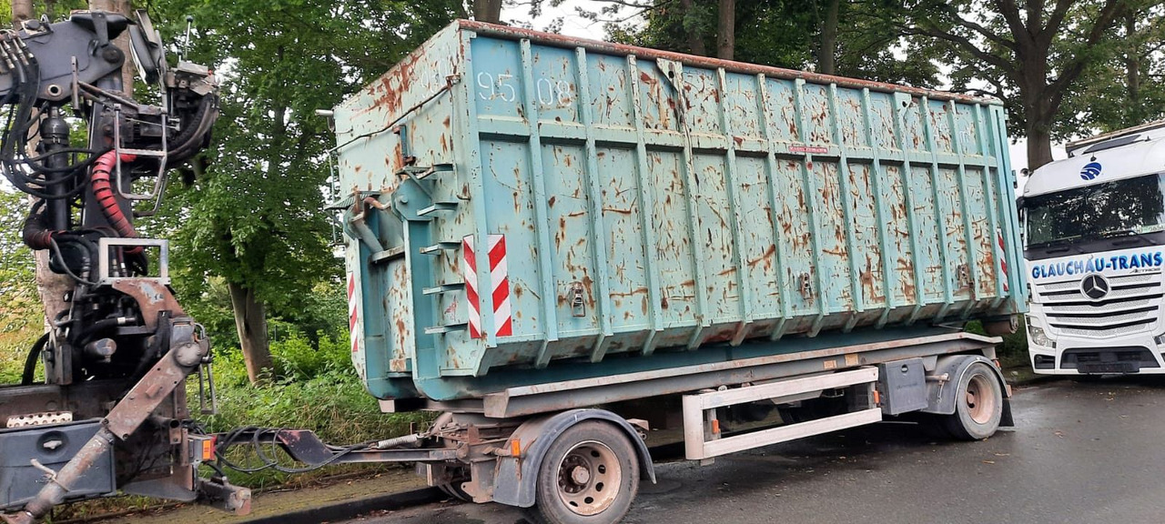 Hüffermann HAR 1870 ohne container - Remolque multilift/ Portacontenedores de cadenas: foto 4 Hüffermann HAR 1870 ohne container - Remolque multilift/ Portacontenedores de cadenas: foto 4