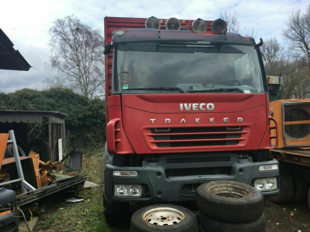 Iveco AD260T450PS 6x4 Blatt Blatt (E:5) - Camión forestal, Camión grúa: foto 5 Iveco AD260T450PS 6x4 Blatt Blatt (E:5) - Camión forestal, Camión grúa: foto 5