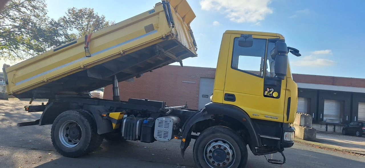 Iveco ML150E25 4x4 Kipper AHK org.93tkm 1-Hand - Camión volquete: foto 4 Iveco ML150E25 4x4 Kipper AHK org.93tkm 1-Hand - Camión volquete: foto 4