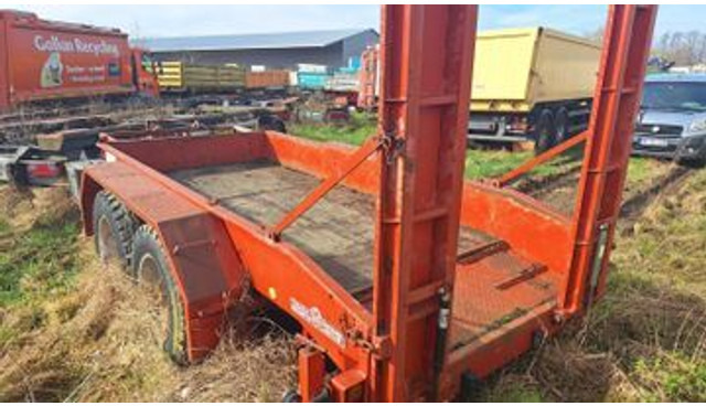 Langendorf 2-Achser Tieflader mit Rampen - Remolque porta maquinaria: foto 3 Langendorf 2-Achser Tieflader mit Rampen - Remolque porta maquinaria: foto 3